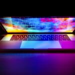 Como escrever prompts melhores: um método simples que funciona em quase qualquer IA Notebook representando criação de prompts para ferramentas de inteligência artificial